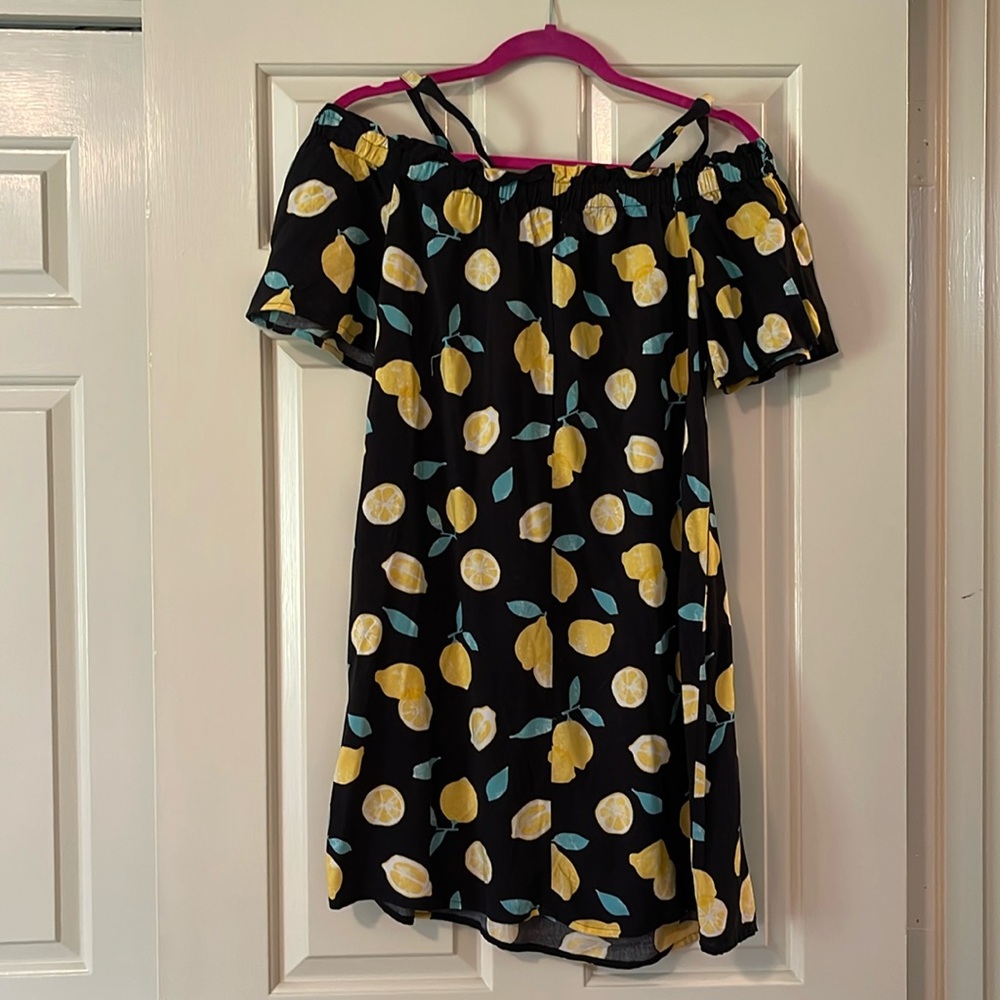 Comfy summer lemon dress